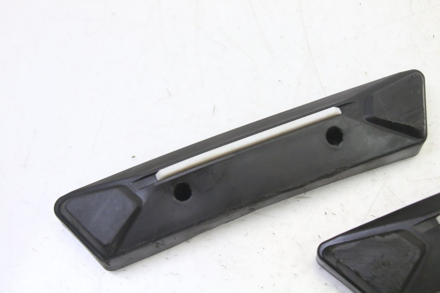 photo de CACHE CHASSIS LATERAL PUNK ELECTRIC RIDER 1 - Détail de la pièce