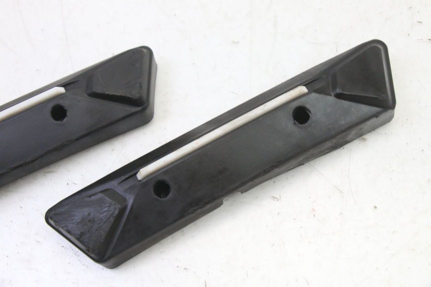 photo de CACHE CHASSIS LATERAL PUNK ELECTRIC RIDER 1 - Zoom état d’usage