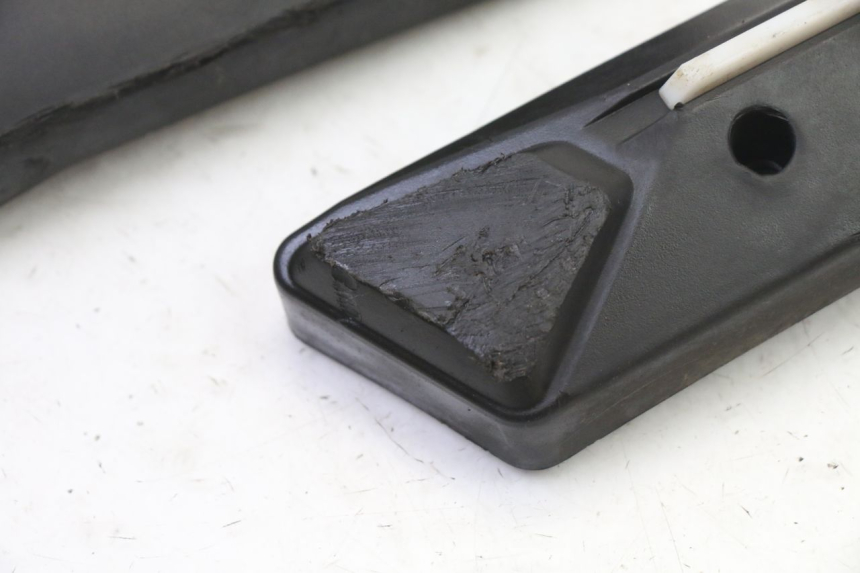 photo de CACHE CHASSIS LATERAL PUNK ELECTRIC RIDER 1 - Autre angle de vue