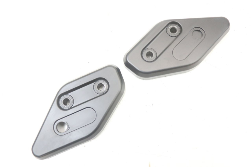 photo de CACHE CHASSIS LATERAL ROYAL ENFIELD SCRAM 411 (2022 - 2024) - Vue principale