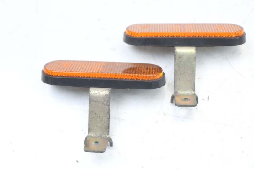 photo de CACHE CHASSIS LATERAL KYMCO SUPER 8 125 (2008 - 2015) - Zoom état d’usage