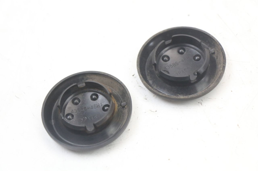 photo de CACHE CHASSIS LATERAL SUZUKI GSR 750 (2011 - 2017) - Zoom état d’usage