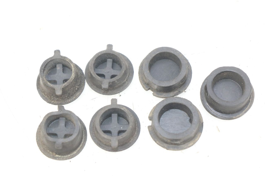 photo de CACHE CHASSIS LATERAL PEUGEOT TWEET 4T 50 (2018 - 2022) - Détail de la pièce