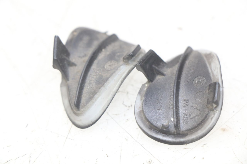 photo de CACHE CHASSIS LATERAL PIAGGIO VESPA PRIMAVERA 2T 50 (2013 - 2018) - Détail de la pièce