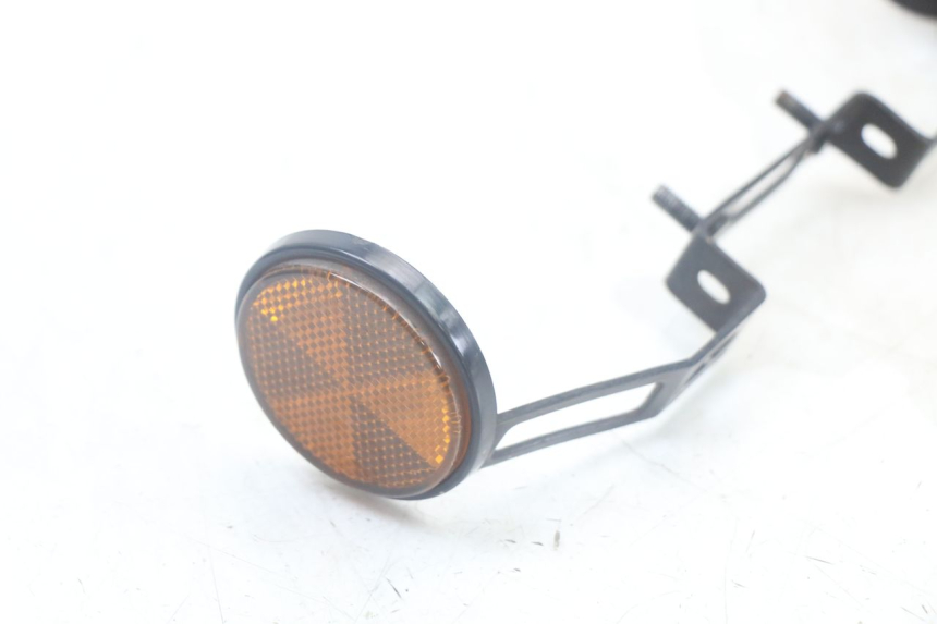 photo de CACHE CHASSIS LATERAL YAMAHA XMAX X-MAX ABS 125 (2017 - 2020) - Autre angle de vue