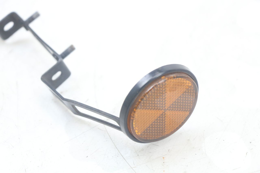 photo de CACHE CHASSIS LATERAL YAMAHA XMAX X-MAX ABS 125 (2017 - 2020) - Gros plan technique