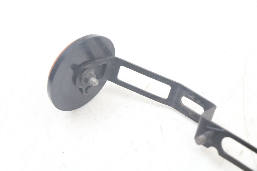 photo de CACHE CHASSIS LATERAL YAMAHA XMAX X-MAX ABS 125 (2017 - 2020) - Points de fixation