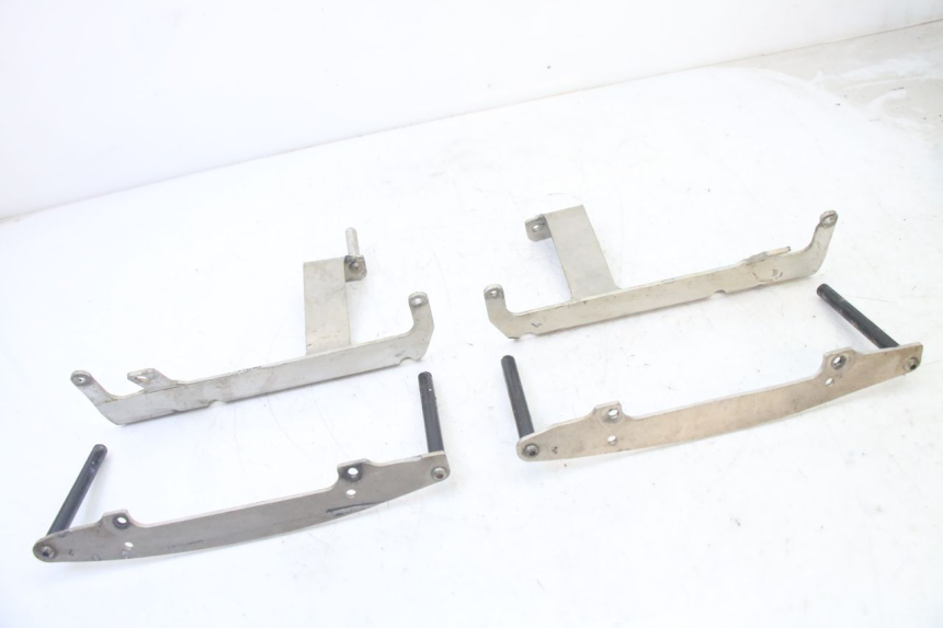 photo de CACHE CHASSIS LATERAL YAMAHA YZ-F YZF 250 (2007 - 2013) - Zoom état d’usage