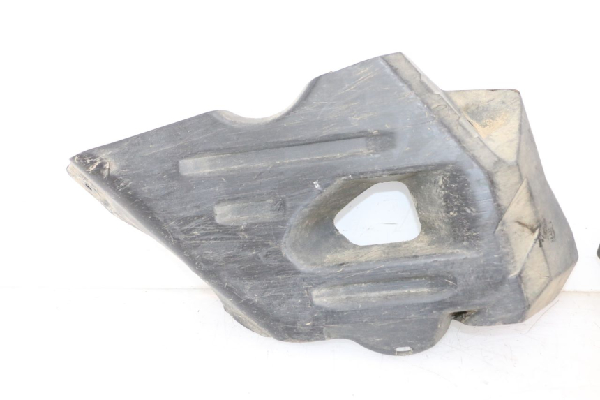 photo de CACHE CHASSIS LATERAL YAMAHA YFM GRIZZLY 550 (2008 - 2015) - État de surface