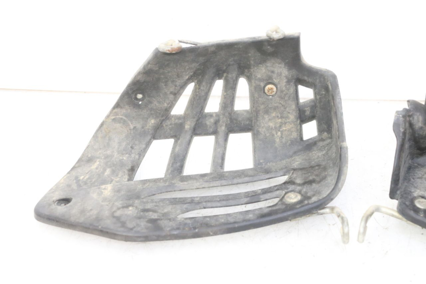 photo de CACHE CHASSIS LATERAL YAMAHA YFM R RAPTOR 250 (2008 - 2014) - Pièce contrôlée