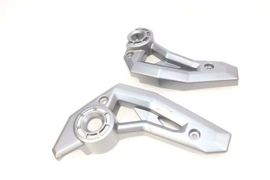 photo de CACHE CHASSIS LATERAL KAWASAKI Z 650 (2016 - 2019) - Gros plan technique