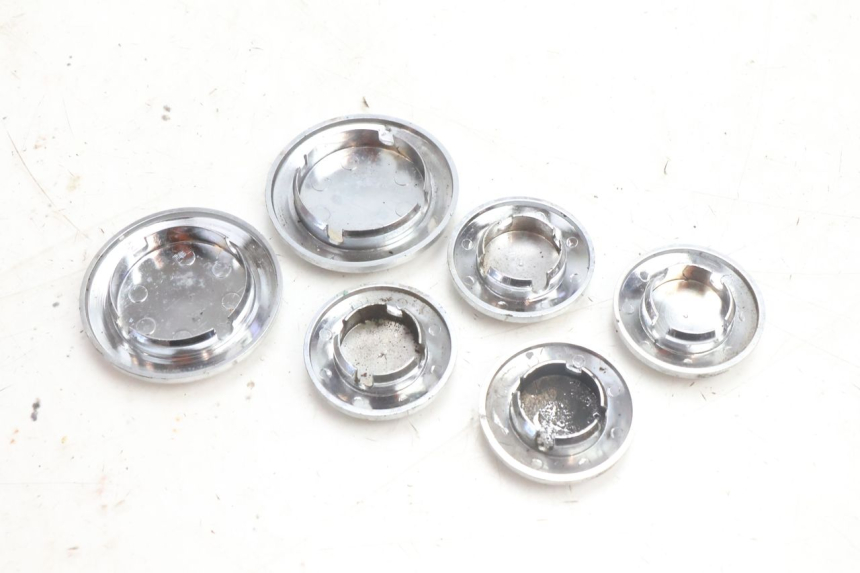 photo de CACHE CHASSIS LATERAL KAWASAKI ZZR 600 (1995 - 2004) - Zoom état d’usage