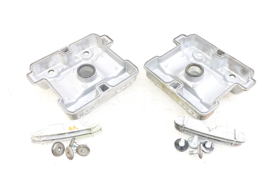 photo de Valve cover HYOSUNG GV AQUILA 125 (2000 - 2009) - Détail de la pièce