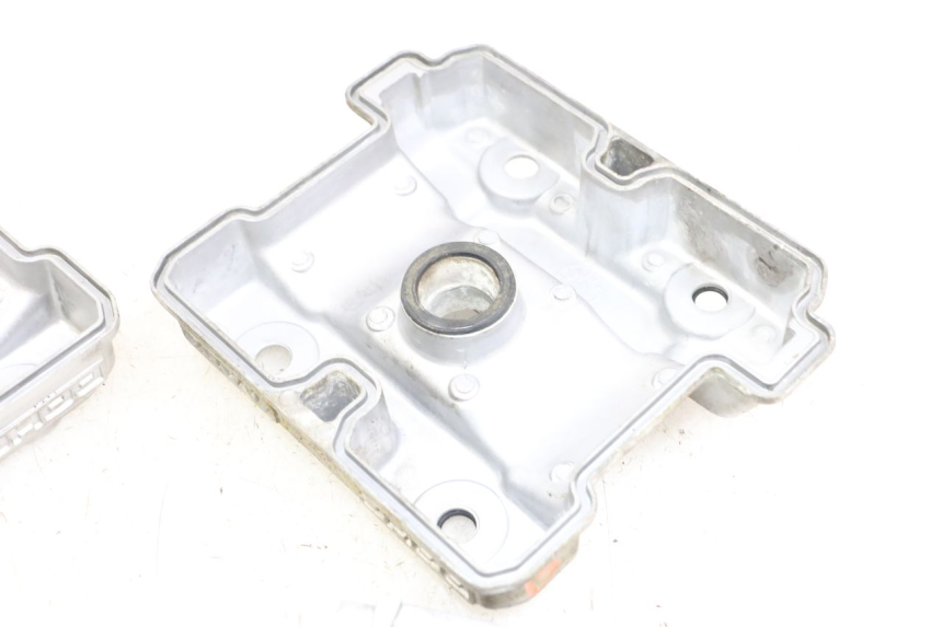 photo de Valve cover HYOSUNG GV AQUILA 125 (2000 - 2009) - État de surface