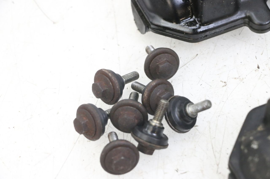 photo de CACHE CULBUTEUR YAMAHA FJ 3CX 1200 (1986 - 1996) - Détails caractéristiques