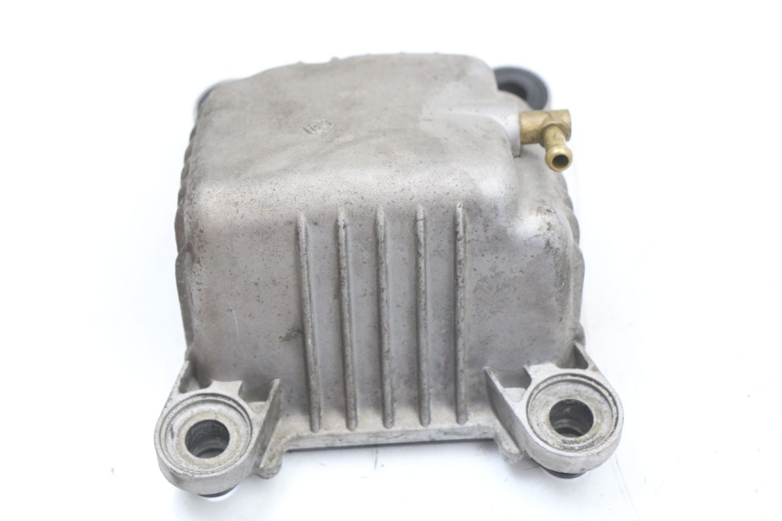 photo de CACHE CULBUTEUR PIAGGIO FLY 4T 50 (2004 - 2010) - Zoom état d’usage