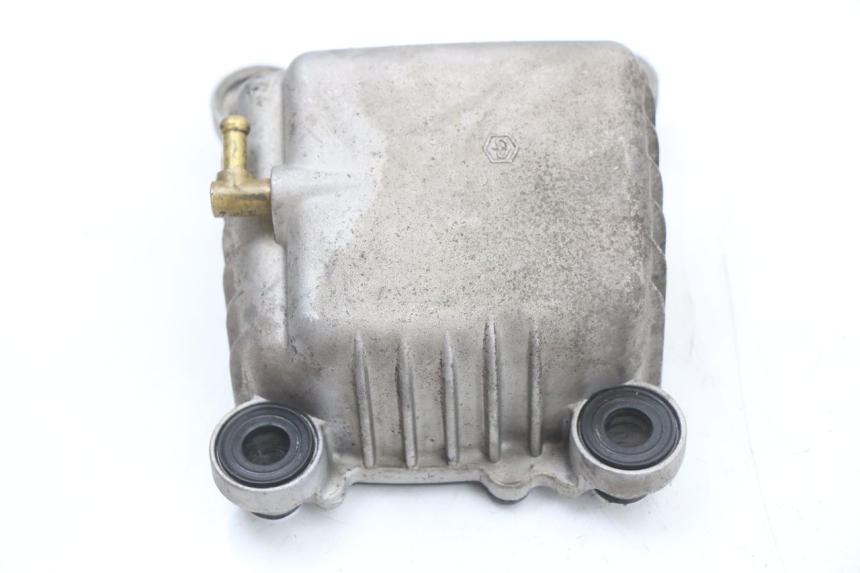 photo de CACHE CULBUTEUR PIAGGIO FLY 4T 50 (2004 - 2010) - Autre angle de vue