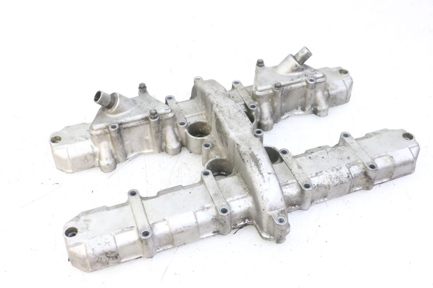 photo de CACHE CULBUTEUR KAWASAKI ZR7 ZR-7 S 750 (1999 - 2004) - Autre angle de vue