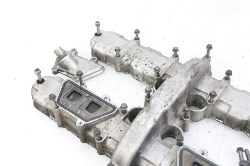 photo de CACHE CULBUTEUR KAWASAKI ZR7 ZR-7 S 750 (1999 - 2004) - Vue d’ensemble