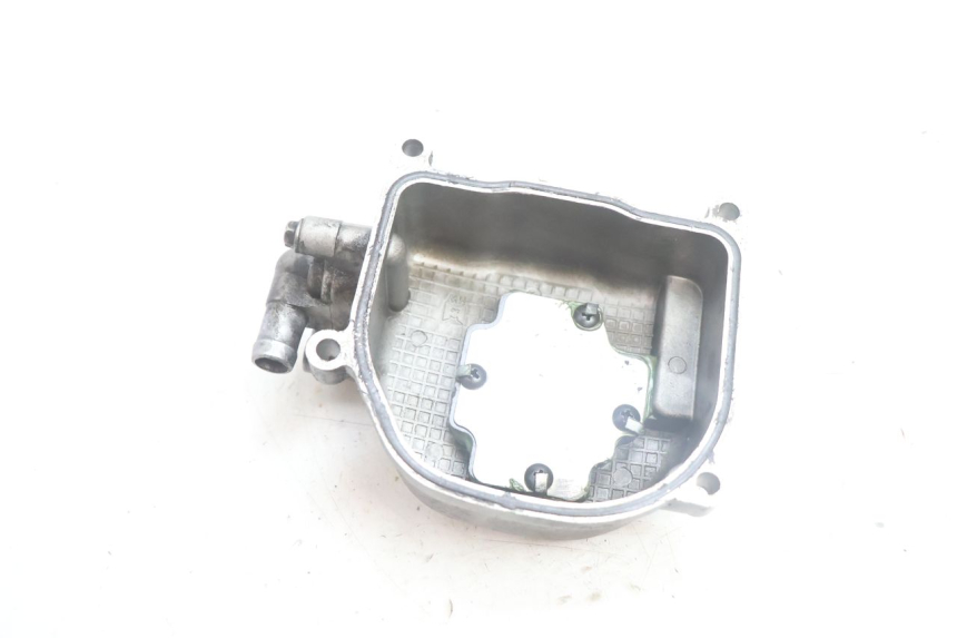 photo de CACHE CULBUTEUR PEUGEOT KISBEE 4T 50 (2010 - 2017) - Gros plan technique