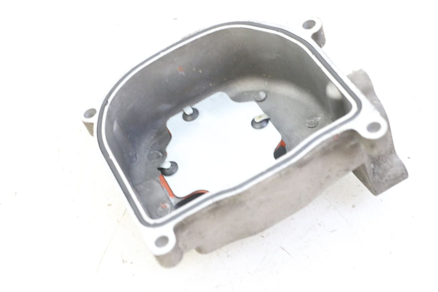 photo de CACHE CULBUTEUR KYMCO AGILITY 4T 50 (2018 - 2022) - Zoom état d’usage