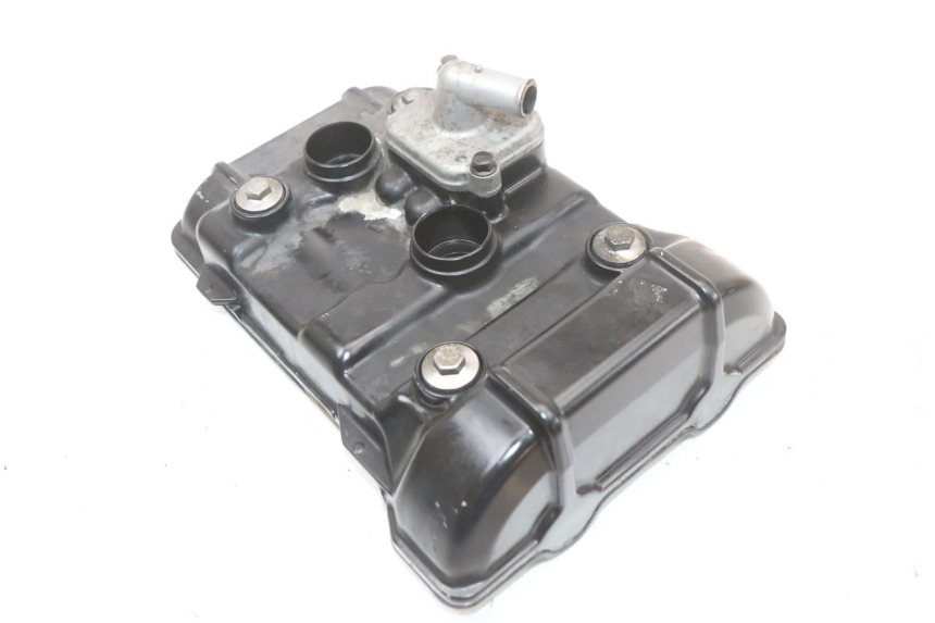 photo de CACHE CULBUTEUR KAWASAKI NINJA 400 (2018 - 2023) - Gros plan technique