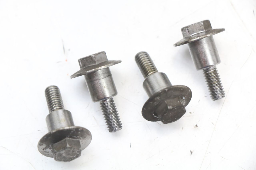 photo de CACHE CULBUTEUR KAWASAKI NINJA 400 (2018 - 2023) - Points de fixation