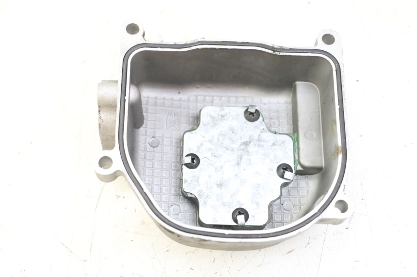 photo de CACHE CULBUTEUR PEUGEOT KISBEE 4T 50 (2018 - 2022) - Zoom état d’usage