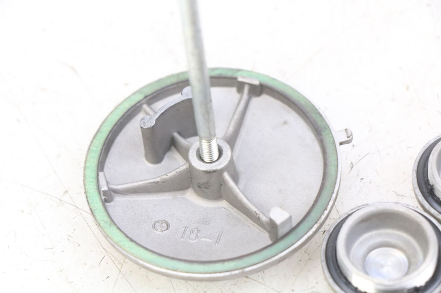 photo de CACHE CULBUTEUR YCF PILOT 125 - Zoom état d’usage