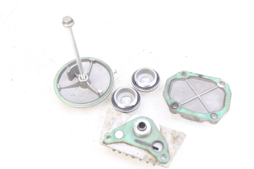 photo de CACHE CULBUTEUR YCF PILOT 125 - Autre angle de vue