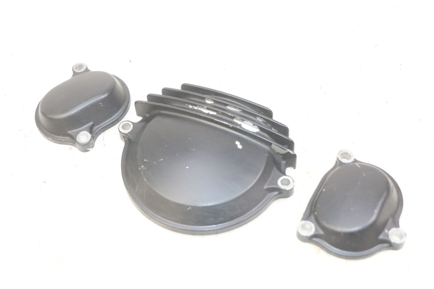 photo de CACHE CULBUTEUR YAMAHA SR 125 (1982 - 2003) - Vue principale