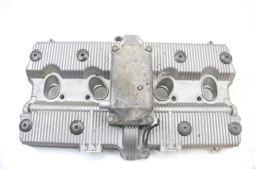 photo de CACHE CULBUTEUR SUZUKI GSF S BANDIT 600 (2000 - 2004) - Détail de la pièce