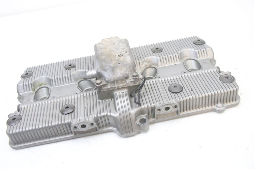 photo de CACHE CULBUTEUR SUZUKI GSF S BANDIT 600 (2000 - 2004) - Autre angle de vue