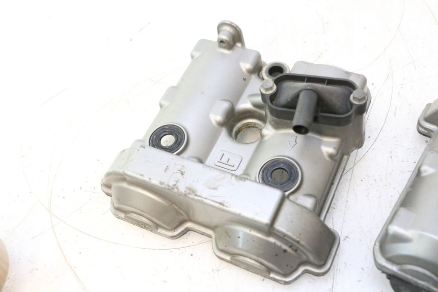 photo de CACHE CULBUTEUR SUZUKI SV S 650 (2003 - 2009) - Zoom état d’usage