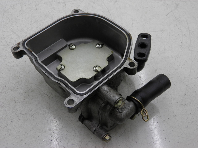 photo de CACHE CULBUTEUR SYM SYMPLY 4T 50 (2012 - 2015) - Autre angle de vue