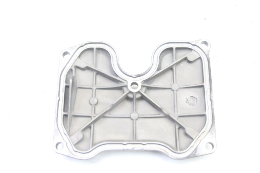 photo de CACHE CULBUTEUR YAMAHA X-MAX XMAX 125 (2010 - 2013) - Autre angle de vue