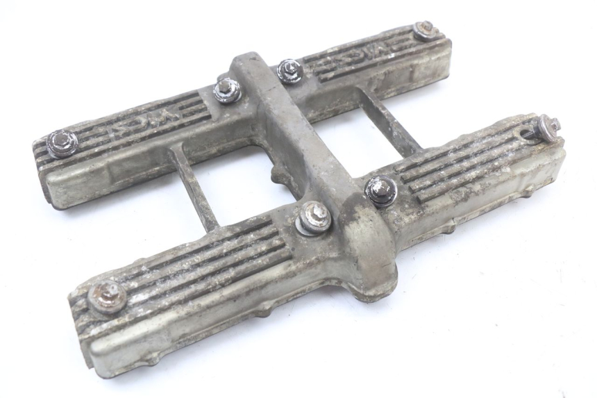 photo de CACHE CULBUTEUR YAMAHA XJ F 900 (1983 - 1994) - Détail de la pièce