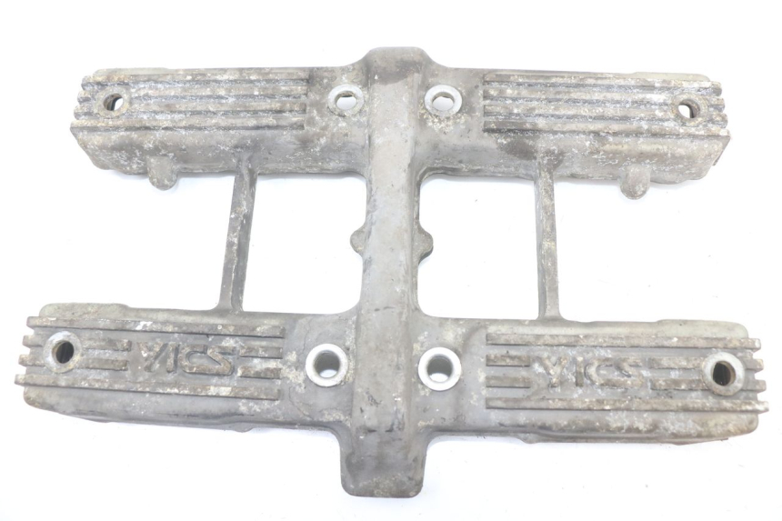 photo de CACHE CULBUTEUR YAMAHA XJ F 900 (1983 - 1994) - Zoom état d’usage