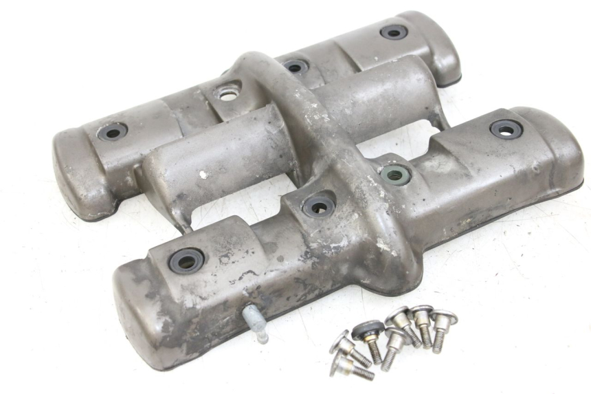 photo de CACHE CULBUTEUR YAMAHA XJ600 XJ DIVERSION 600 (1992 - 1997) - Gros plan technique