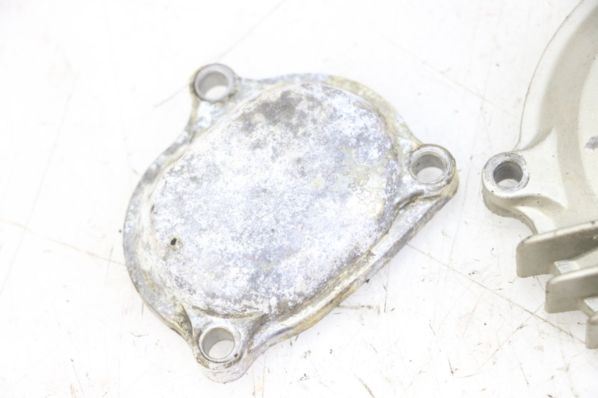 photo de CACHE CULBUTEUR YAMAHA SR 125 (1982 - 2003) - Autre angle de vue