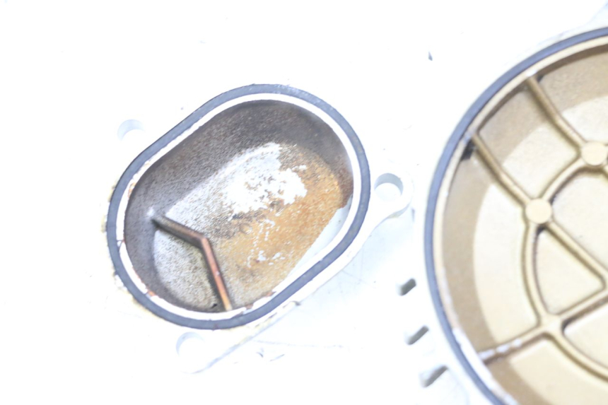 photo de CACHE CULBUTEUR YAMAHA SR 125 (1982 - 2003) - Gros plan technique