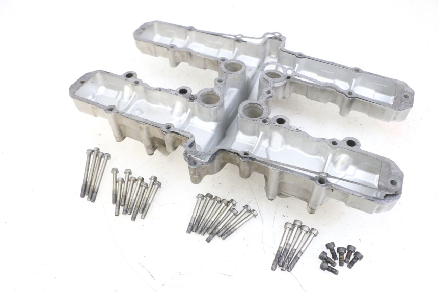 photo de CACHE CULBUTEUR KAWASAKI ZR 7 750 (1999 - 2004) - Zoom état d’usage