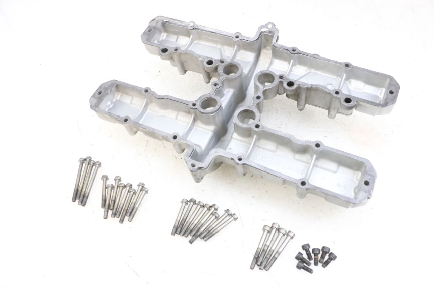 photo de CACHE CULBUTEUR KAWASAKI ZR 7 750 (1999 - 2004) - Autre angle de vue