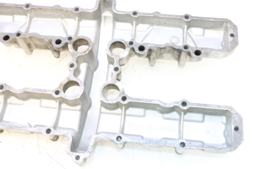 photo de CACHE CULBUTEUR KAWASAKI ZR7 ZR-7 S 750 (1999 - 2004) - Zoom état d’usage