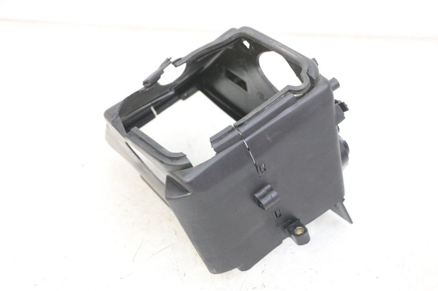 photo de CACHE CYLINDRE DAELIM BESBI 125 (2007 - 2008) - Gros plan technique