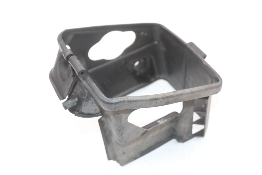 photo de CACHE CYLINDRE PIAGGIO FLY 4T 50 (2004 - 2010) - Autre angle de vue