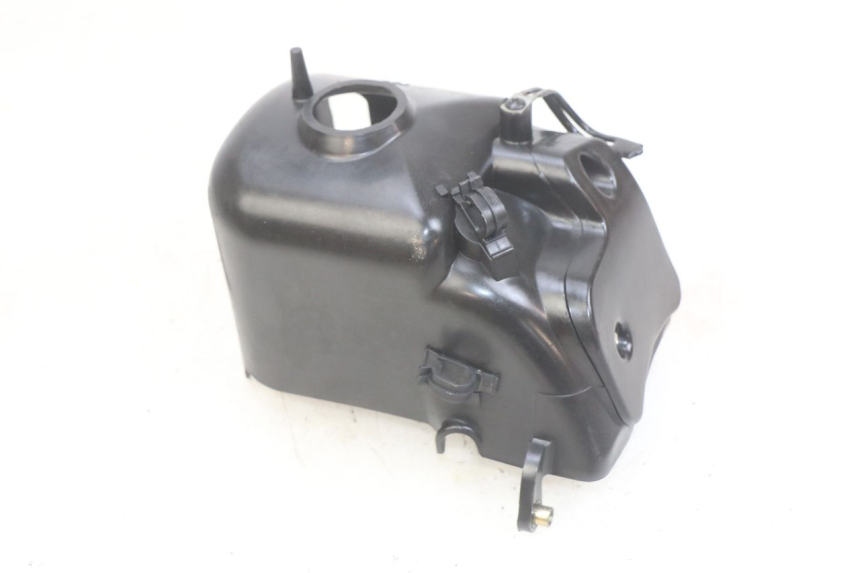 photo de CACHE CYLINDRE SYM JET SPORT XR 50 (2006 - 2015) - Gros plan technique