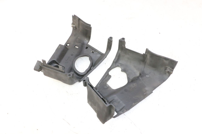 photo de CACHE CYLINDRE PIAGGIO LIBERTY 125 (1998 - 2008) - Zoom état d’usage