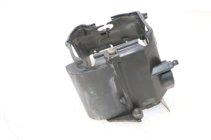 photo de CACHE CYLINDRE KYMCO LIKE 125 (2009 - 2016) - Points de fixation