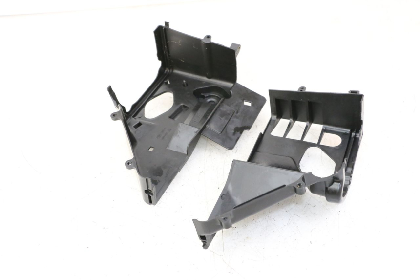 photo de CACHE CYLINDRE LONGJIA SHARPY 125 (2020 - 2024) - Gros plan technique